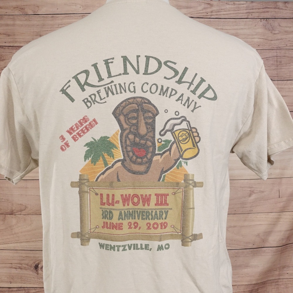 FRIENDSHIP BREWING COMPANY LU-WOW 2019 BEER TIKI T-SHIRT SIZE M MEDIUM
